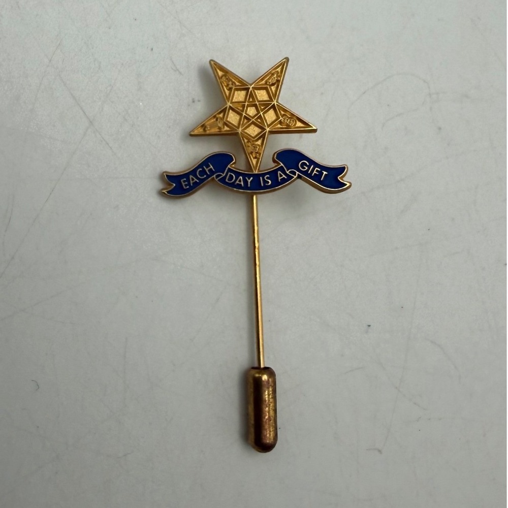 Vintage Each Day Is A Gift Star Stick Pin Gold Tone Blue Enamel Lapel Pin